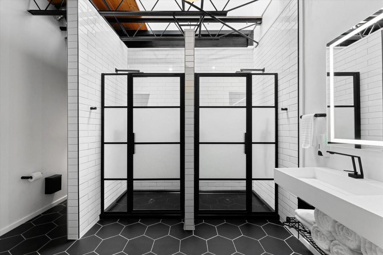 No 2 * Denver